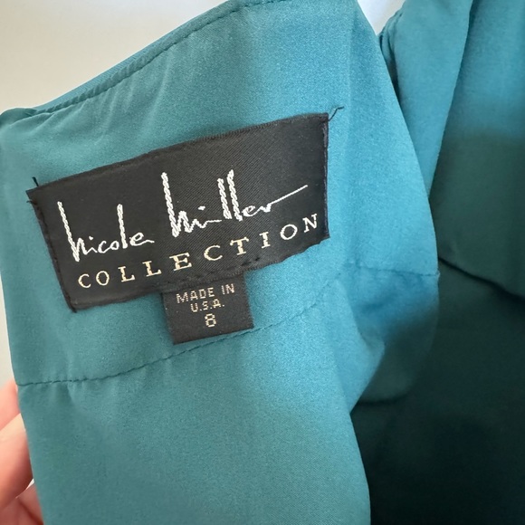 NWT Nicole Miller Teal Satin vneck ruched dress sz 8 - Picture 8 of 14